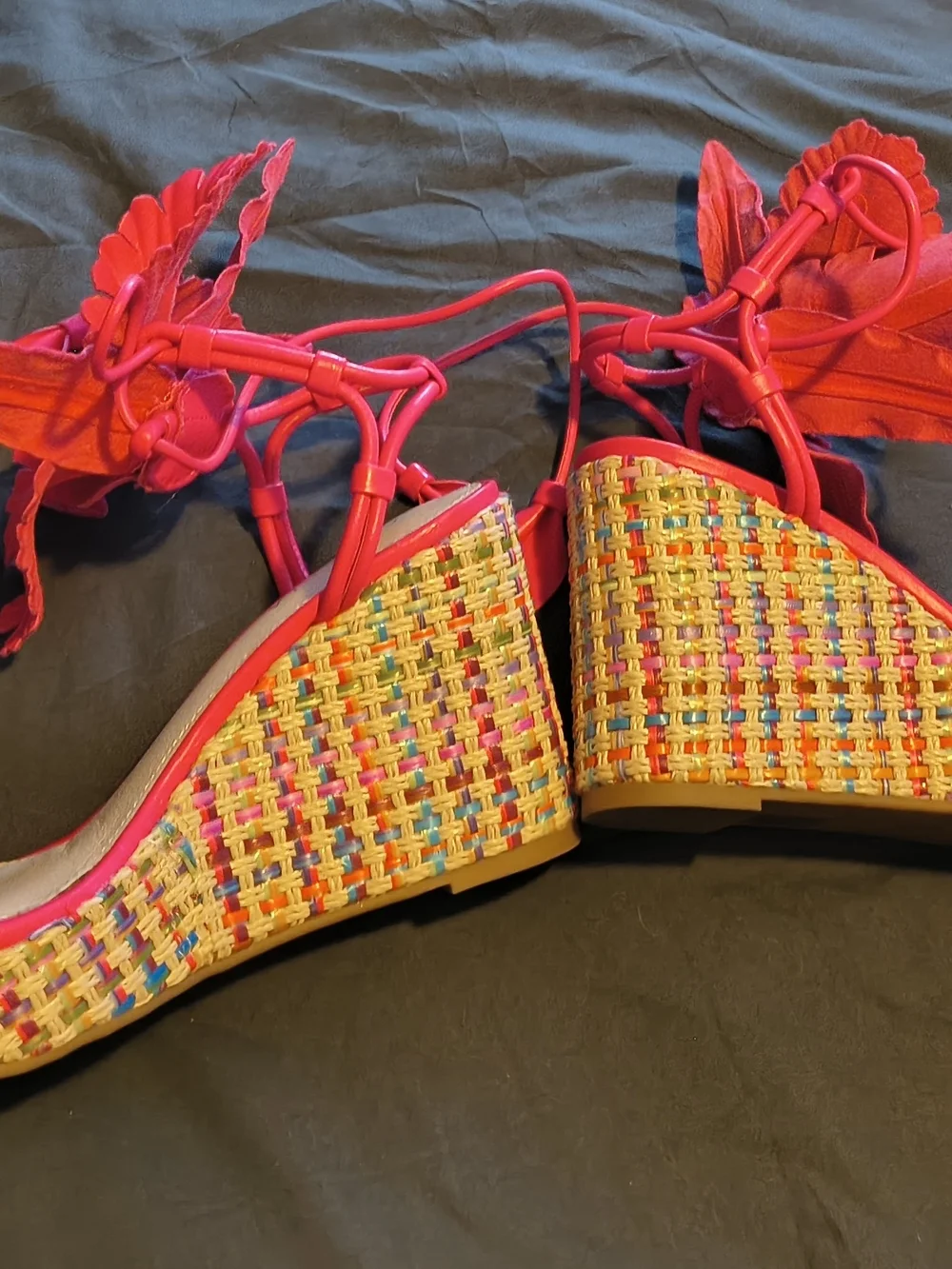 CECELIA NEW YORK Hot Pink Floral Espadrille Wedge Sandals
